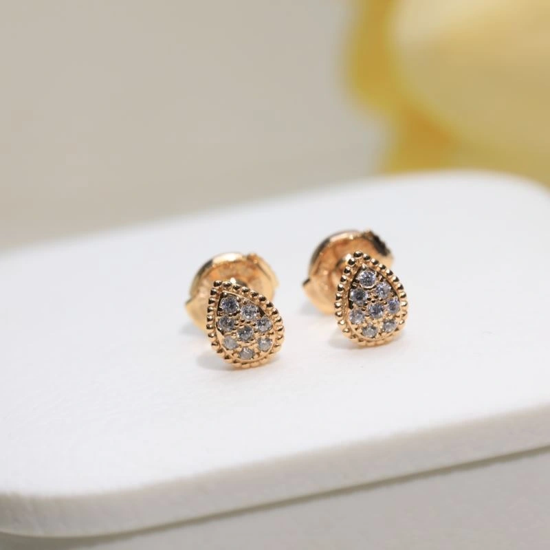 Unique Boucheron Earrings 214353