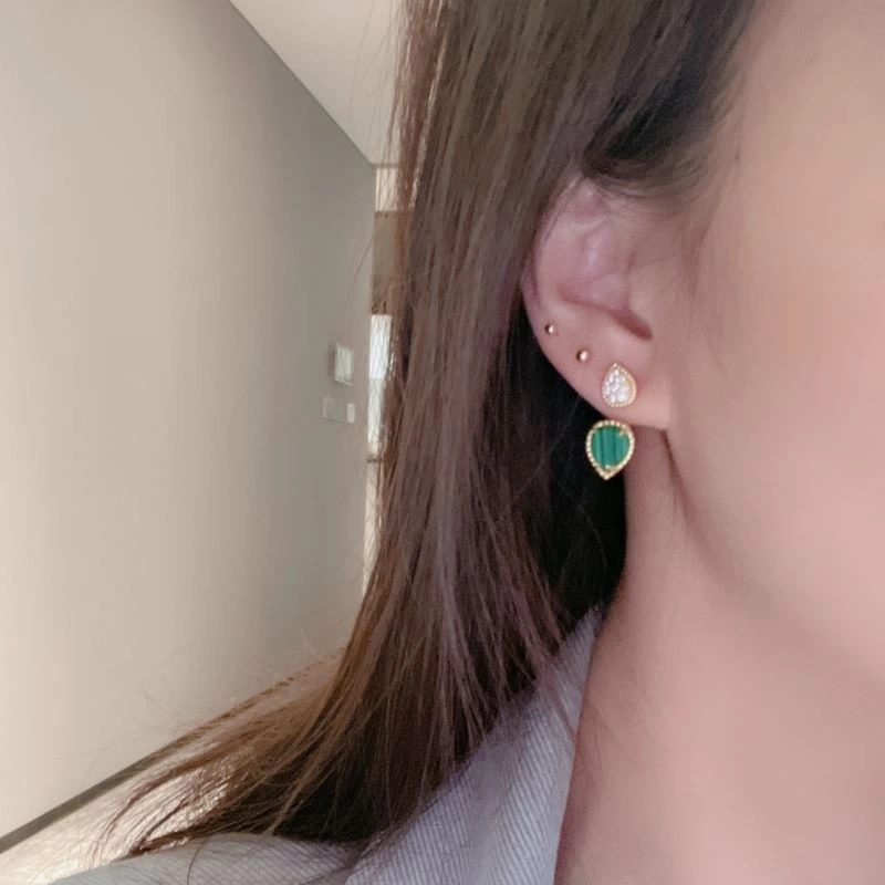 Stretchable Boucheron Earrings 214351