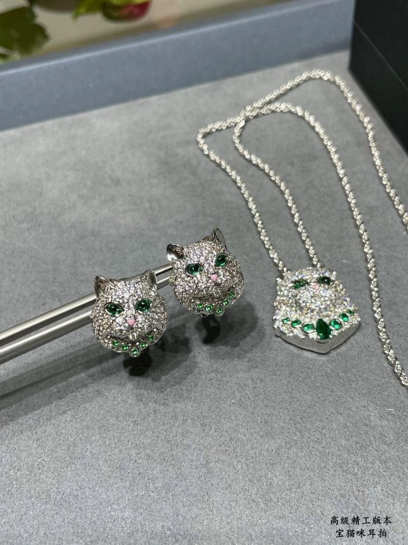 Boucheron Earrings Flexible 212662