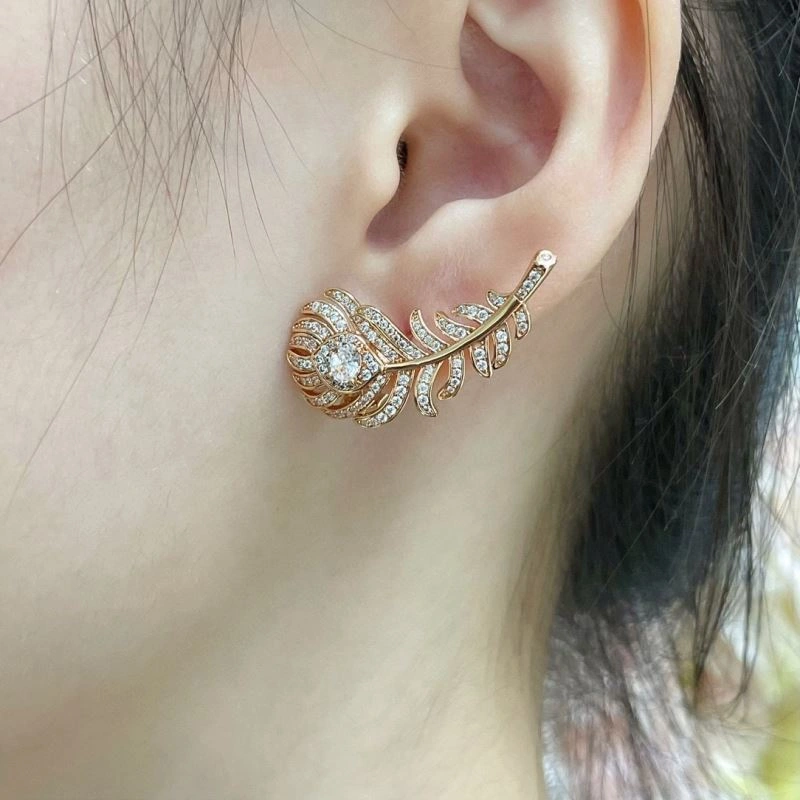 Boucheron Earrings Contemporary 212479