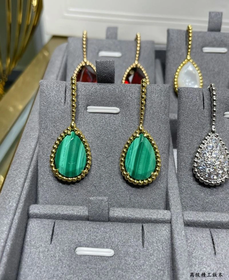 Cozy Boucheron Earrings 212416
