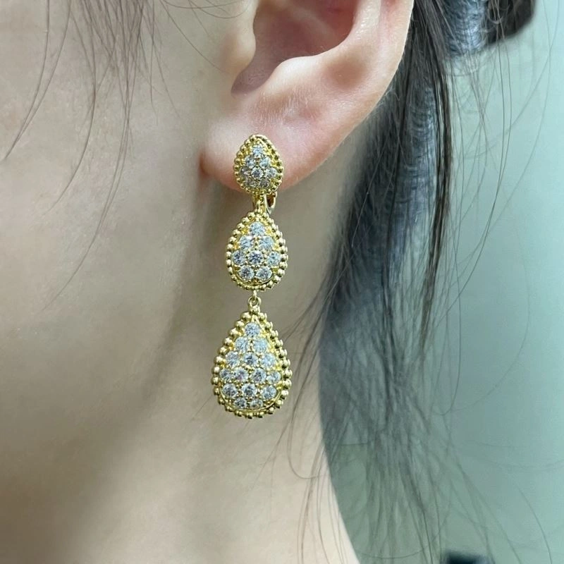 Breathable Boucheron Earrings 212401