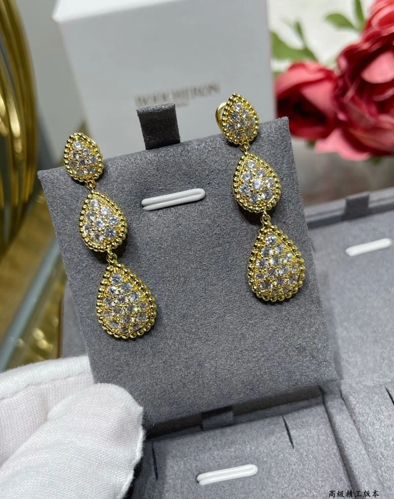 Breathable Boucheron Earrings 212401