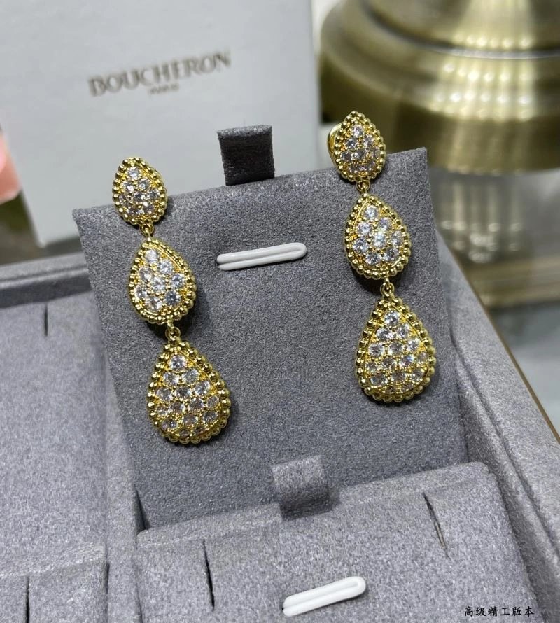 Breathable Boucheron Earrings 212401
