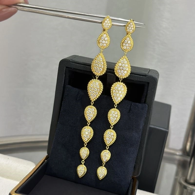 Boucheron Earrings Youthful 210125