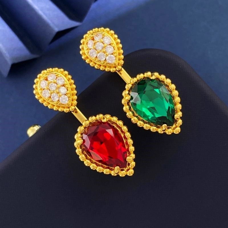 Timeless Boucheron Earrings 210143