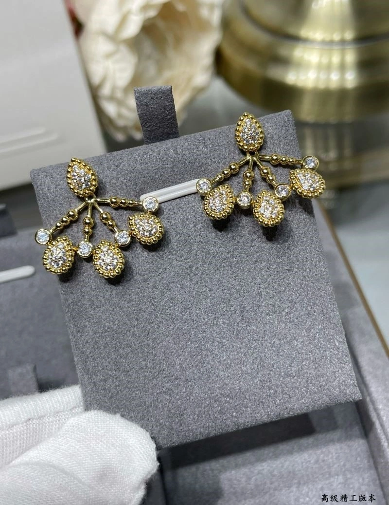 TimelessDesign Boucheron Earrings 210139