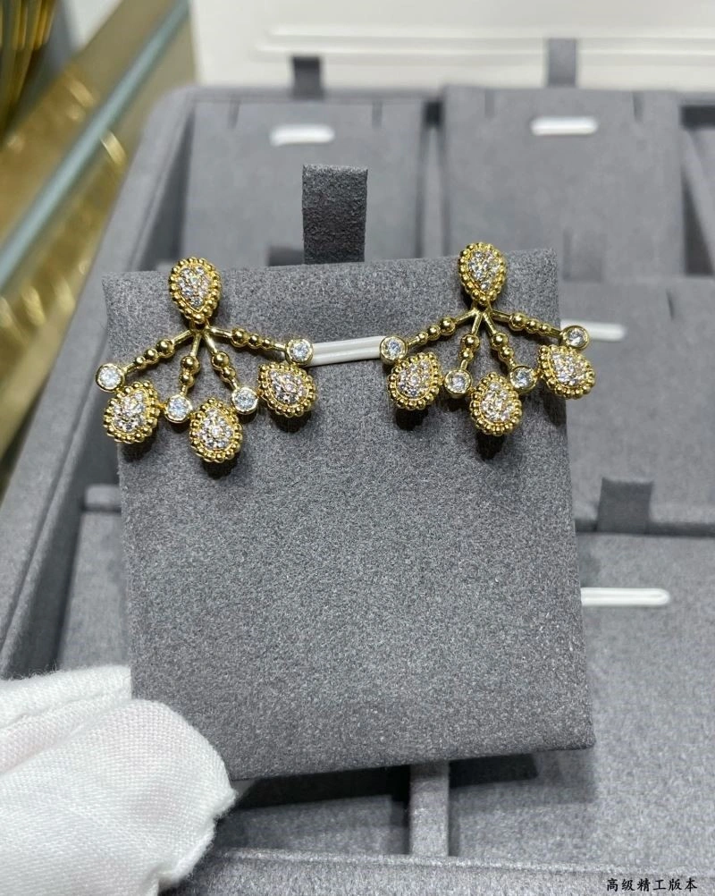 TimelessDesign Boucheron Earrings 210139
