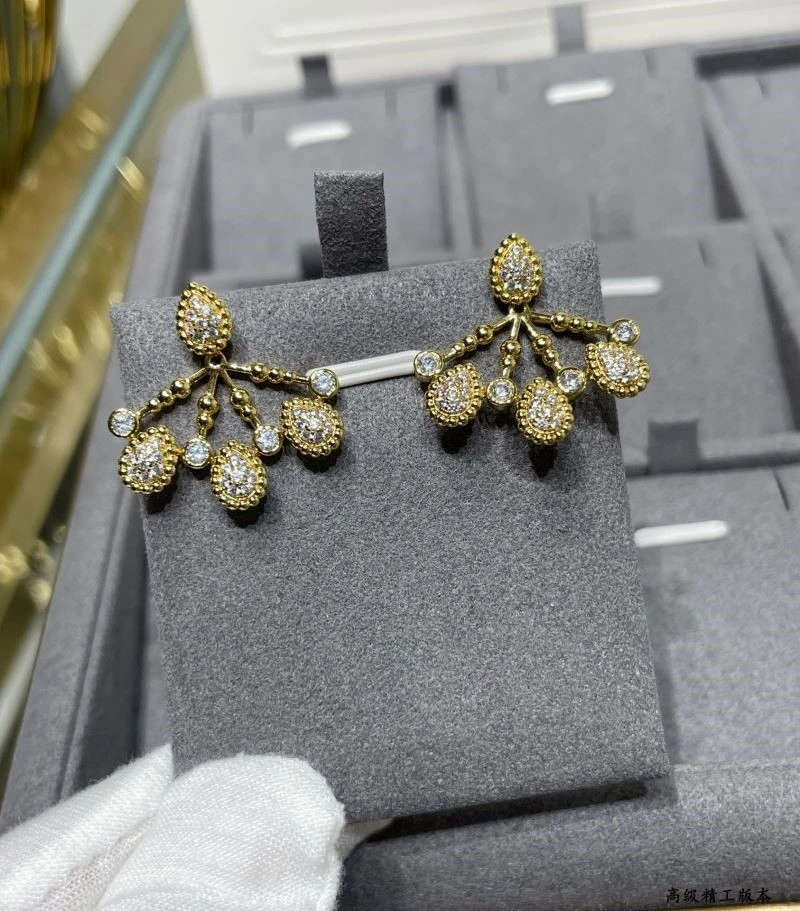 TimelessDesign Boucheron Earrings 210139