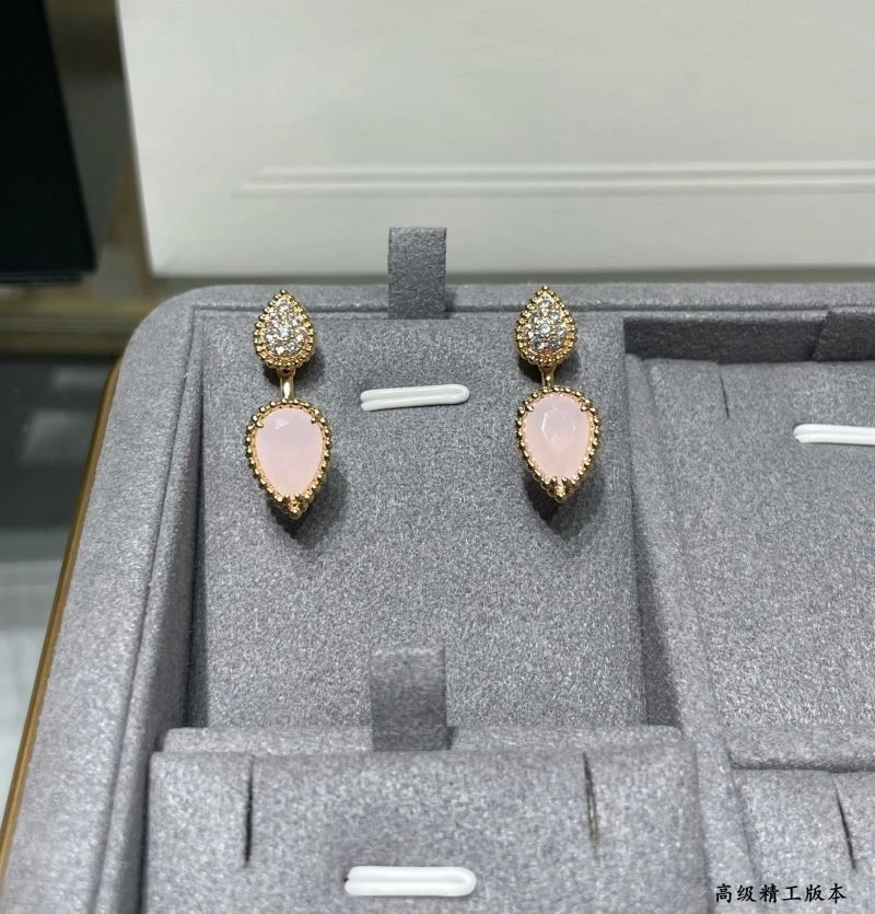 Boucheron Earrings WaterResistant 210159