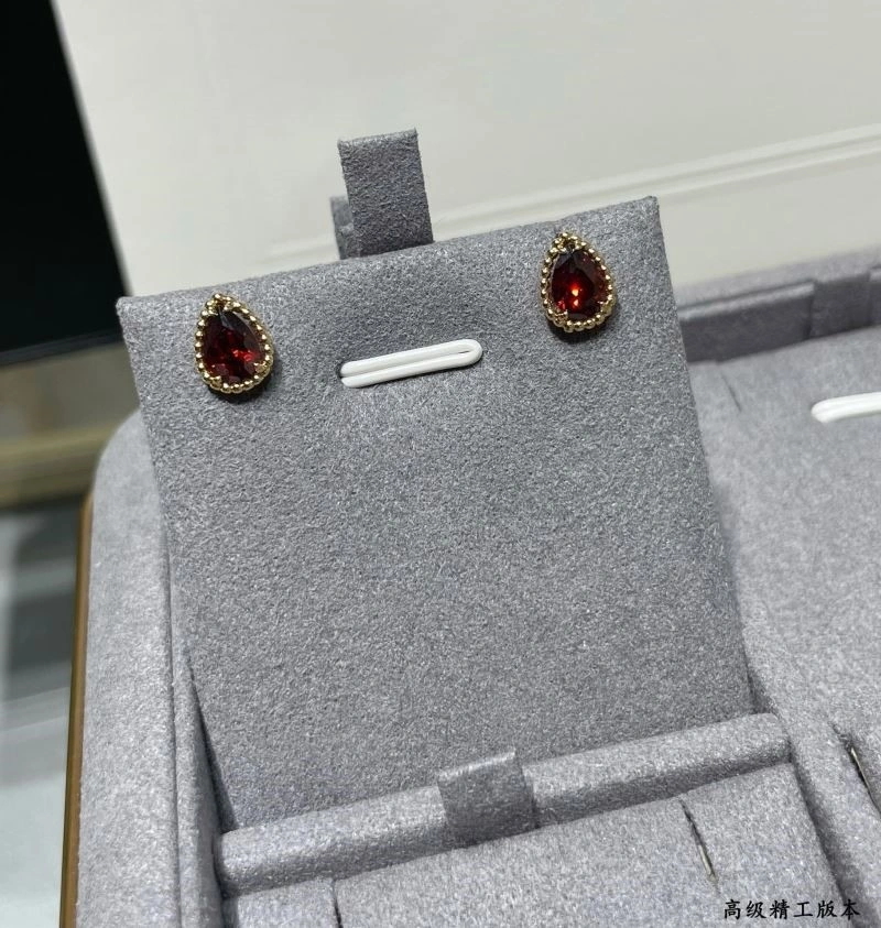 Boucheron Earrings SunProtective 210112