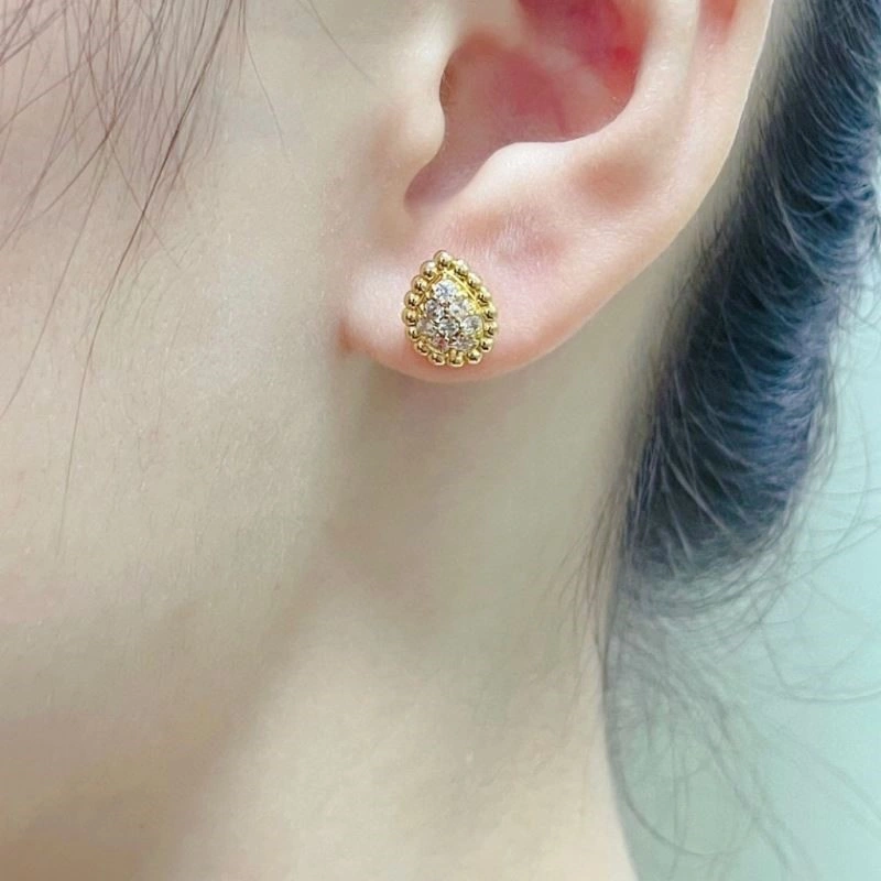 Durable Boucheron Earrings 210109