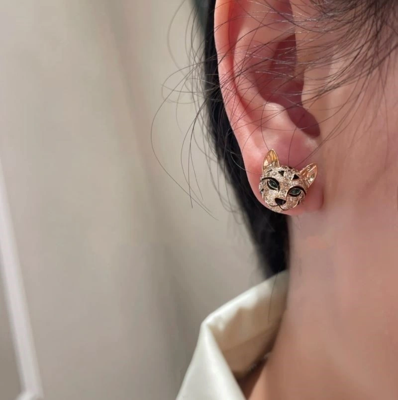Boucheron Earrings Soft 210097