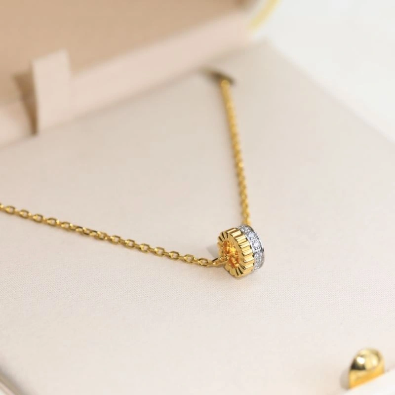 Boucheron Necklaces MultiPurpose 214667