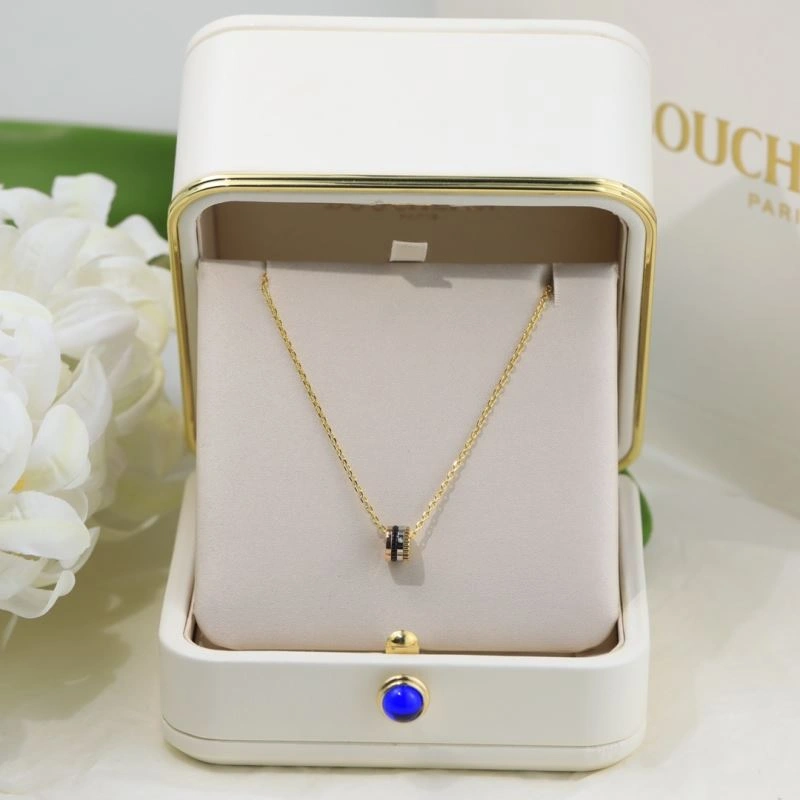 Unique Boucheron Necklaces 214675