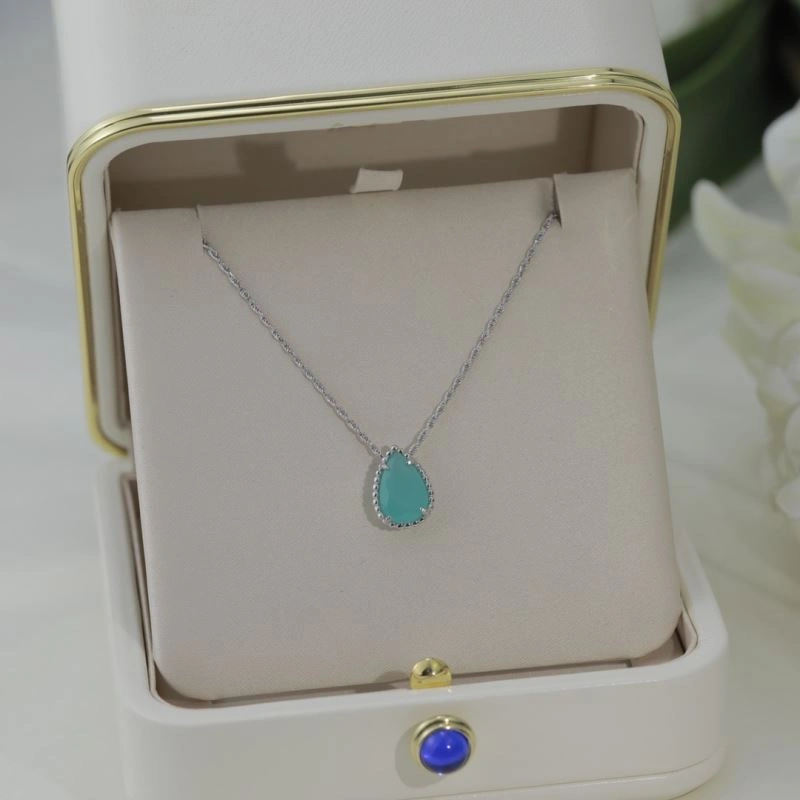 Practical Boucheron Necklaces 214338