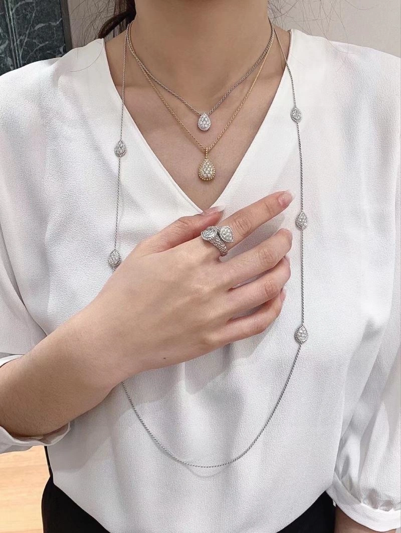 Bright Boucheron Necklaces 214345