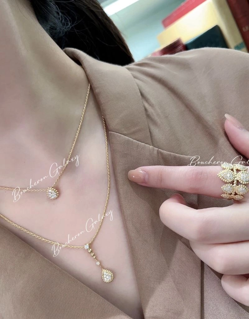 Boucheron Necklaces Vibrant 214334