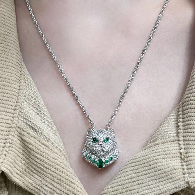 WaterResistant Boucheron Necklaces 212657