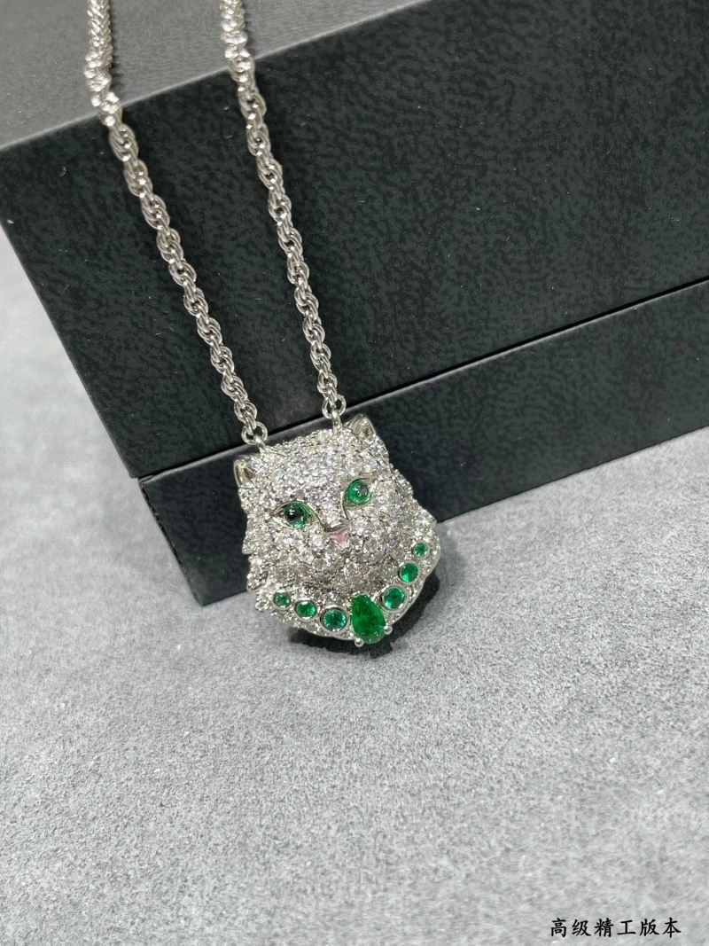 WaterResistant Boucheron Necklaces 212657