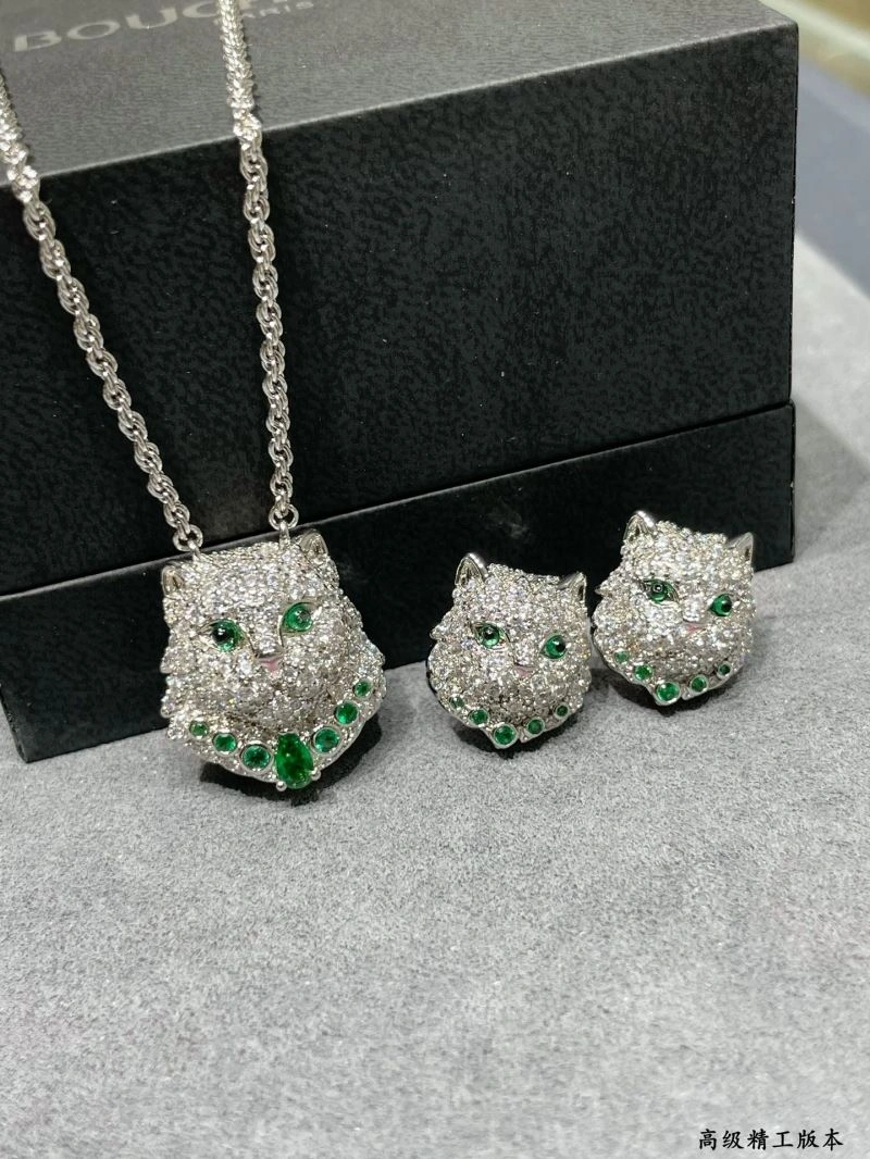 WaterResistant Boucheron Necklaces 212657