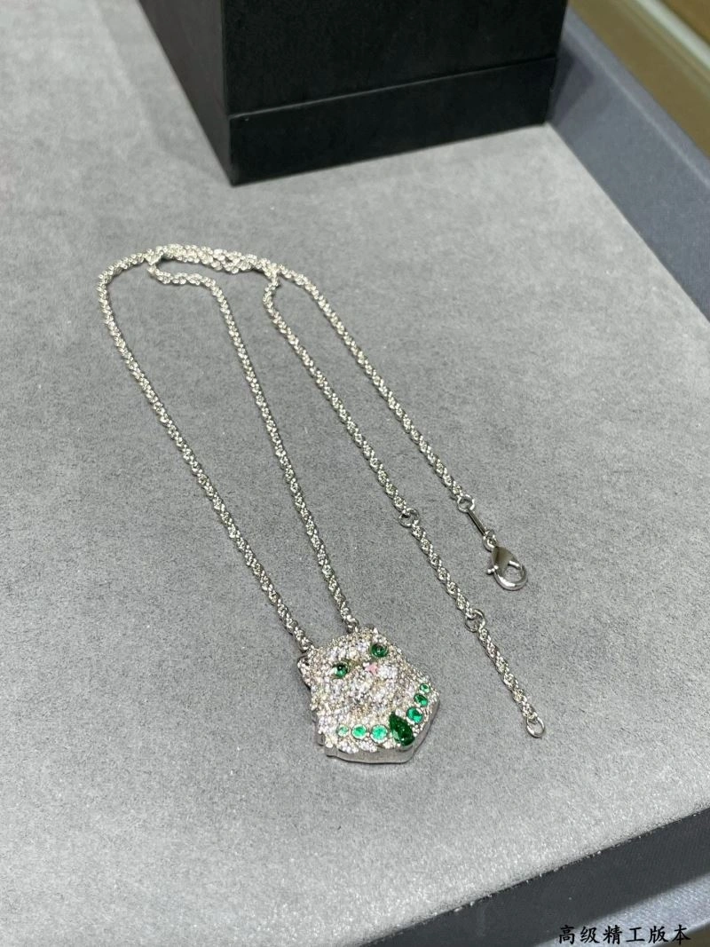 WaterResistant Boucheron Necklaces 212657