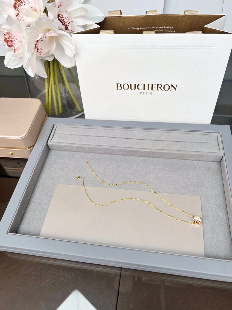 Fashionable Boucheron Necklaces 212395