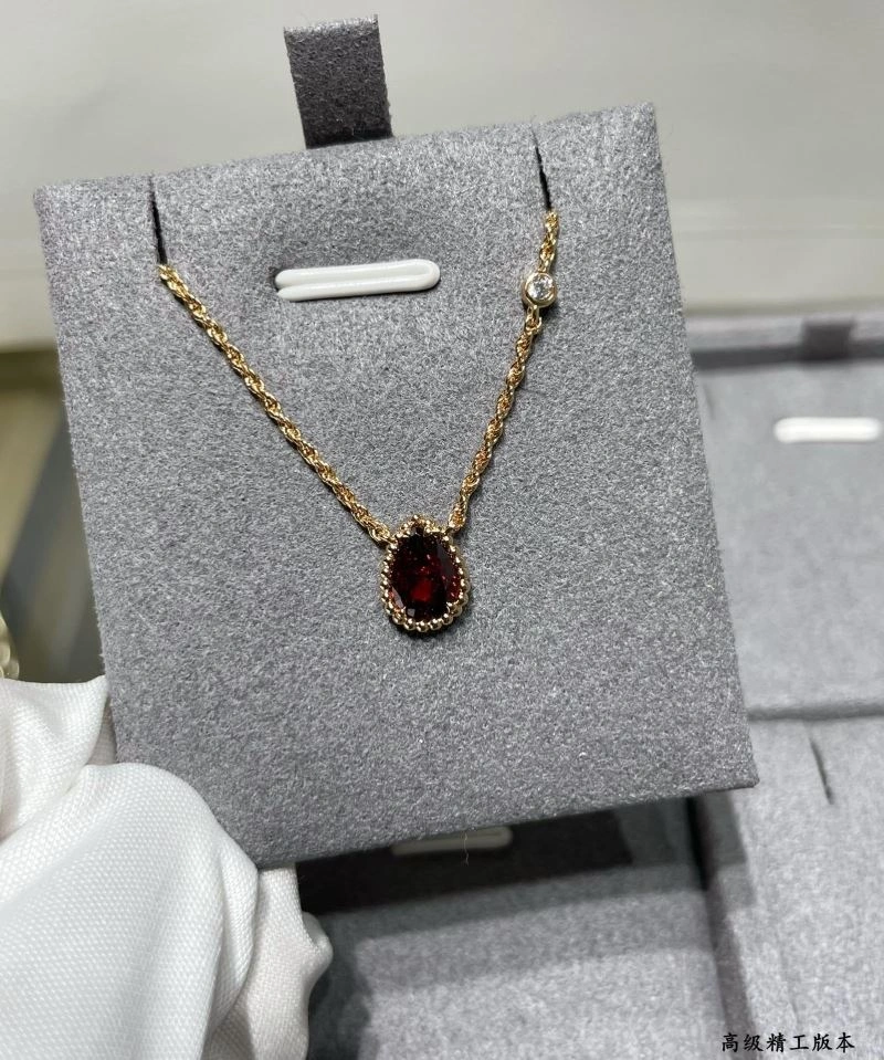 NewStyle Boucheron Necklaces 212374