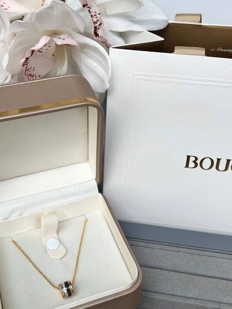 Efficient Boucheron Necklaces 212380