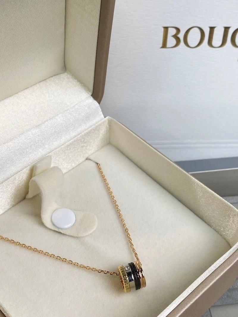 Original Boucheron Necklaces 210882