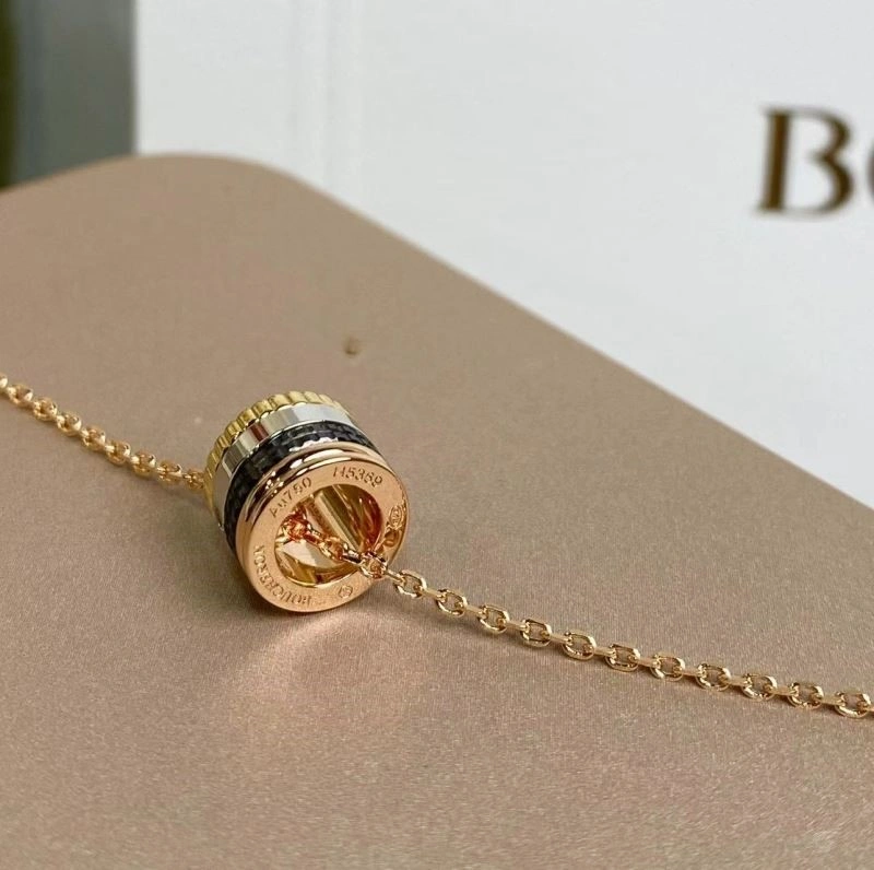 Original Boucheron Necklaces 210882