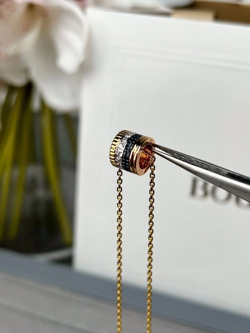 Upgraded Boucheron Necklaces 210872