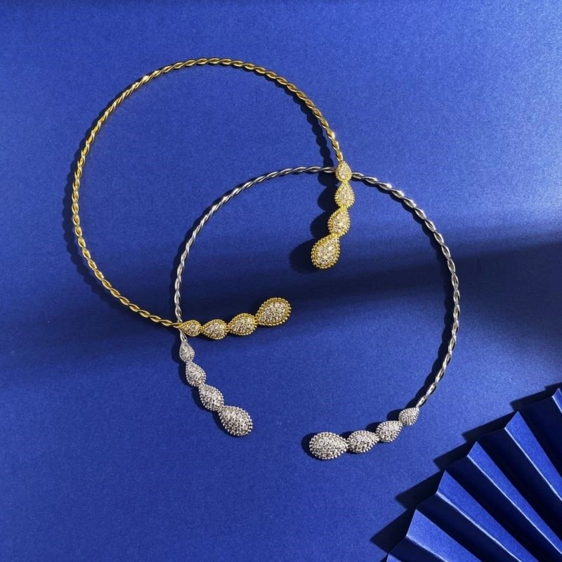 Functional Boucheron Necklaces 210098