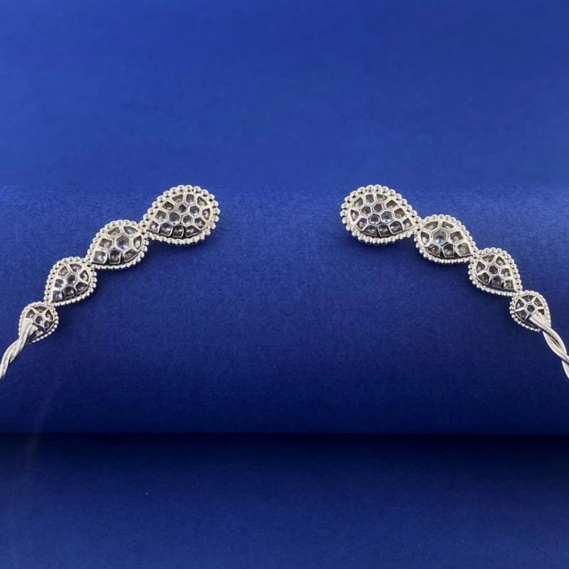 Functional Boucheron Necklaces 210098