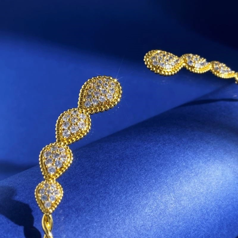 Functional Boucheron Necklaces 210098