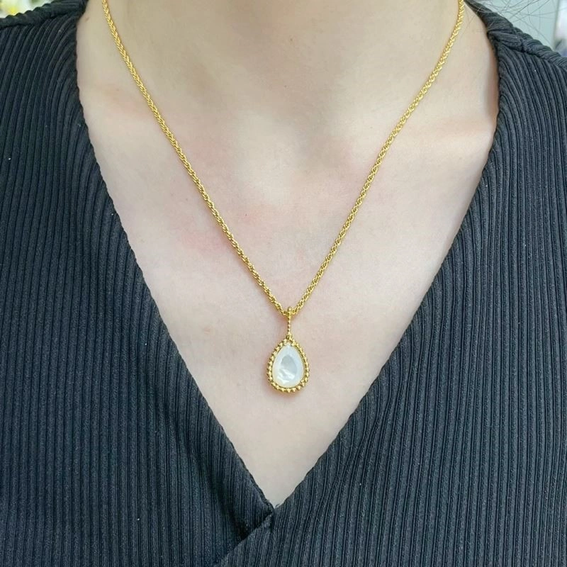 Boucheron Necklaces ComfortFit 210092
