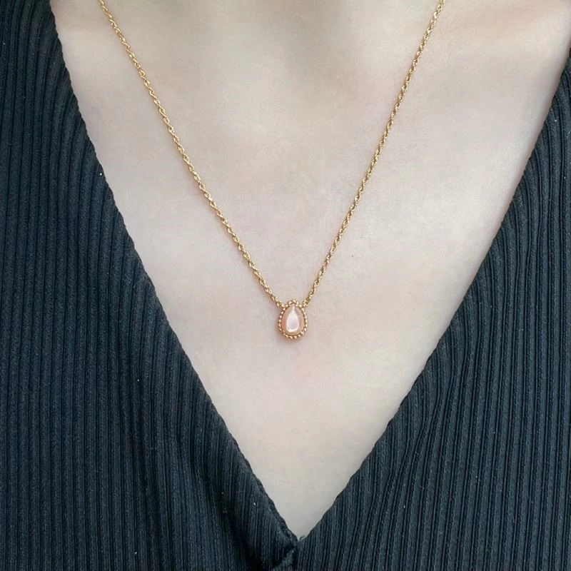 Seasonal Boucheron Necklaces 210087