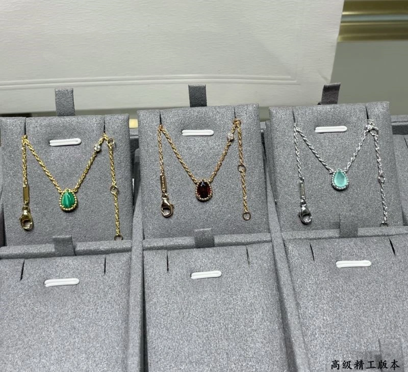 Boucheron Necklaces MoistureWicking 210099