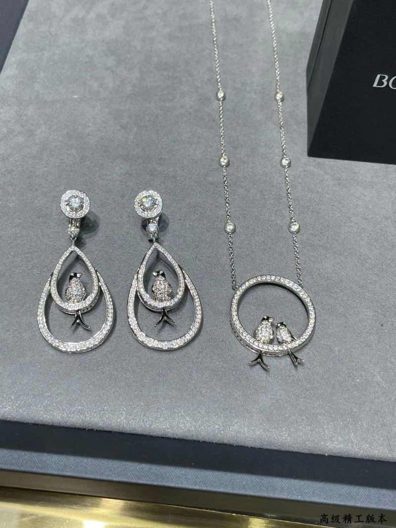FlexibleFit Boucheron Necklaces 210085