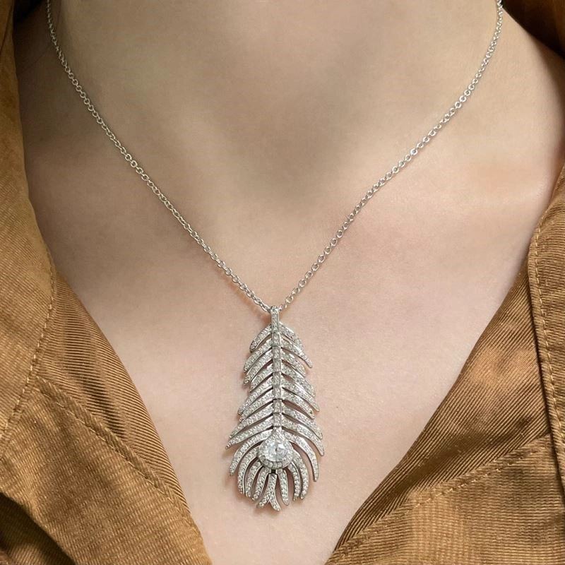 Boucheron Necklaces Effortless 210081