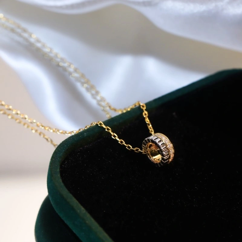 Seasonal Boucheron Necklaces 208180