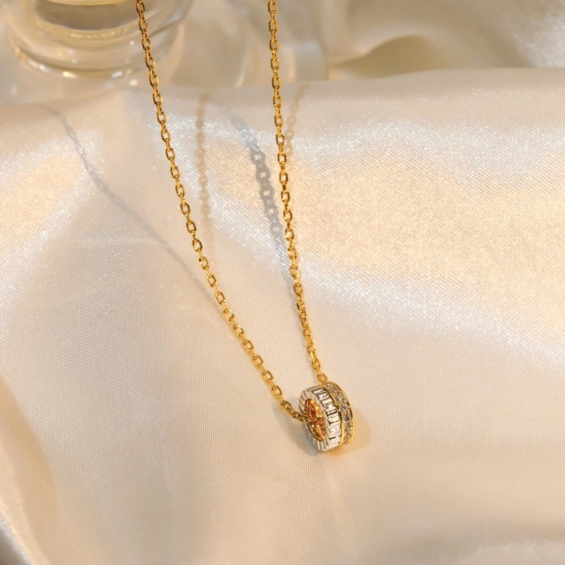 Seasonal Boucheron Necklaces 208180
