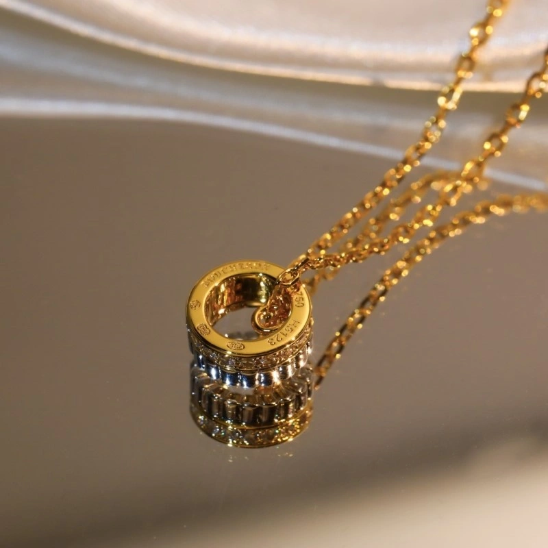Seasonal Boucheron Necklaces 208180