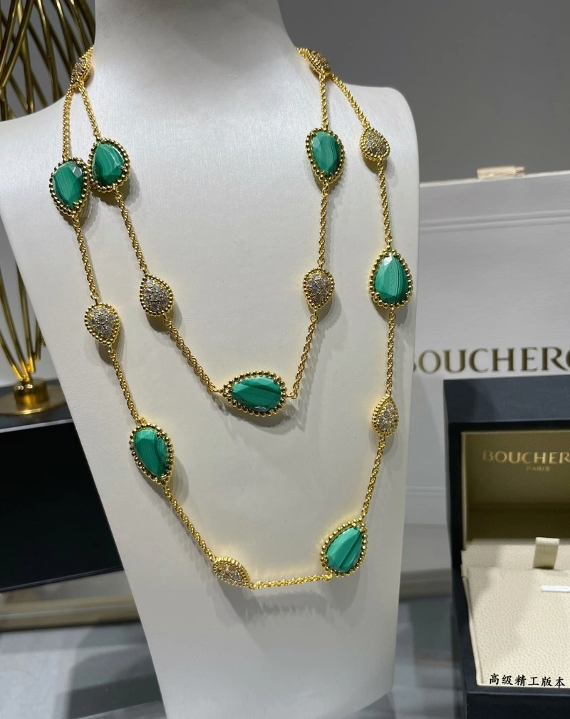 Classic Boucheron Necklaces 208155