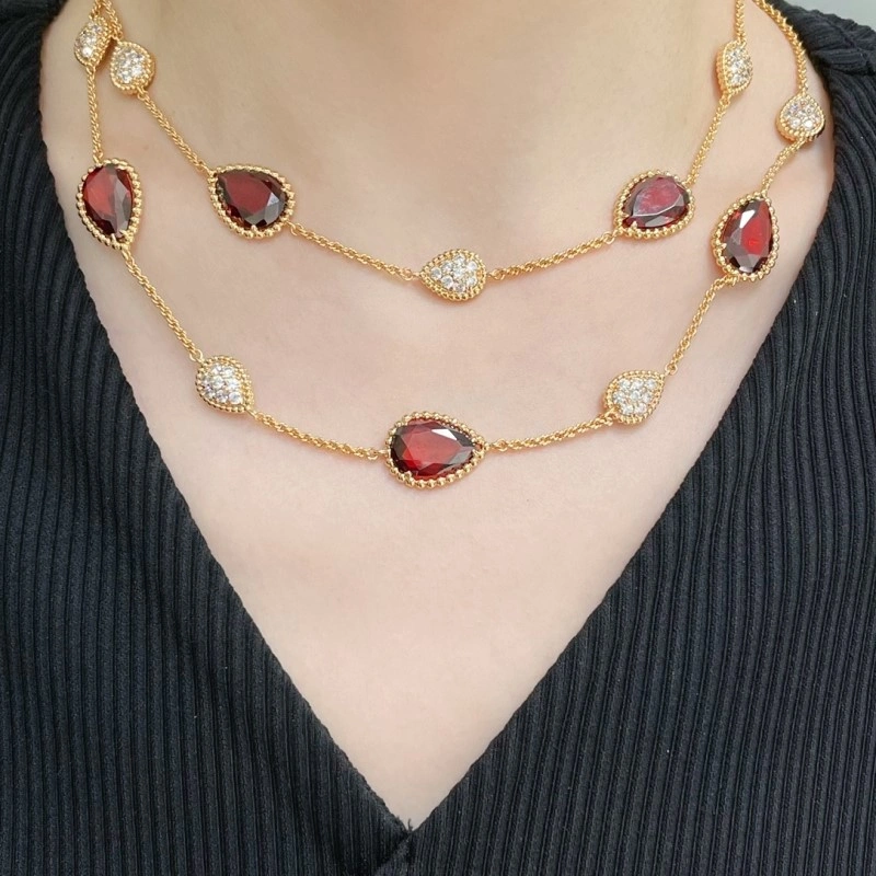 Snug Boucheron Necklaces 208160