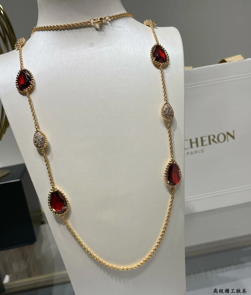 Snug Boucheron Necklaces 208160