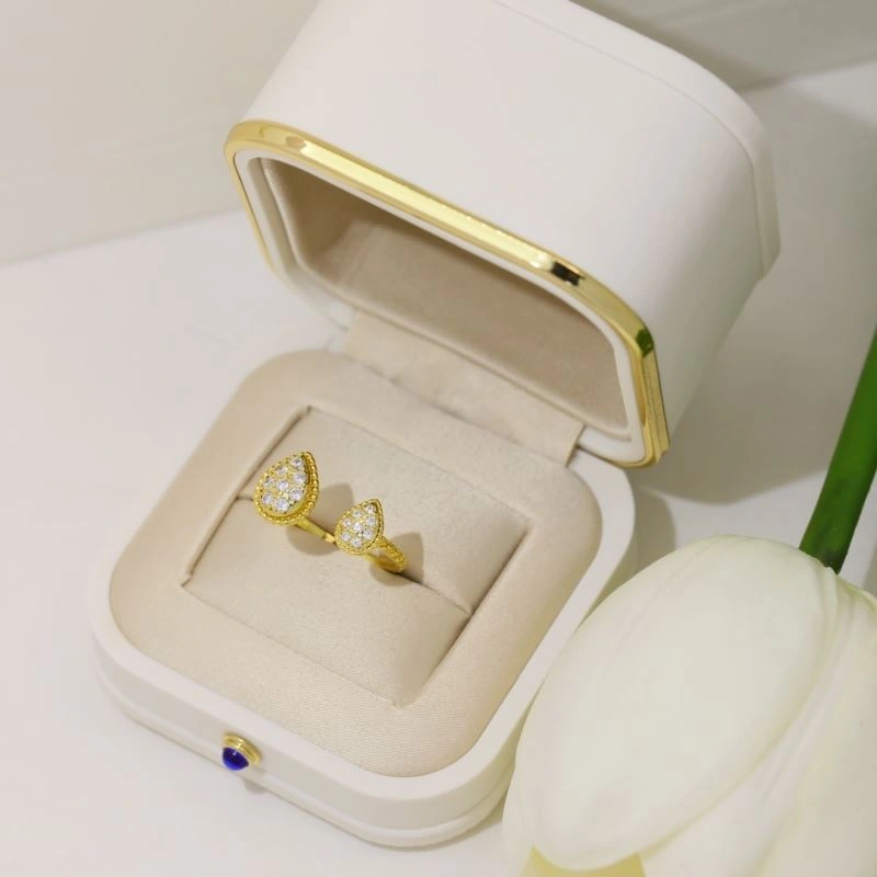 Cozy Boucheron Rings 214327