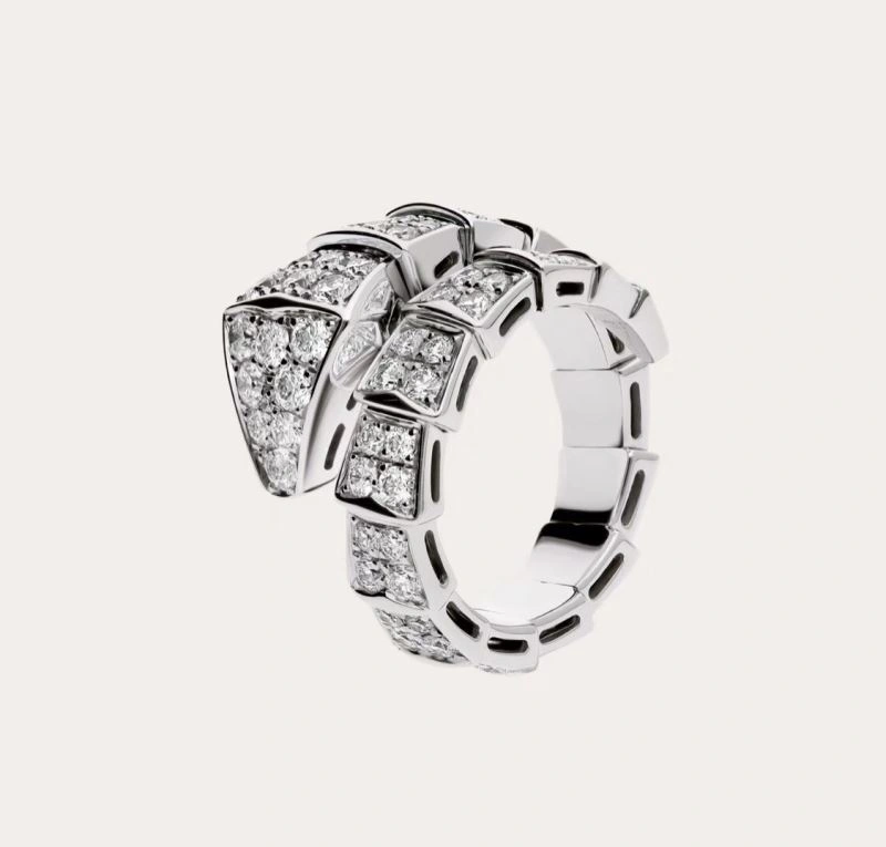 Sleek Boucheron Rings 213126