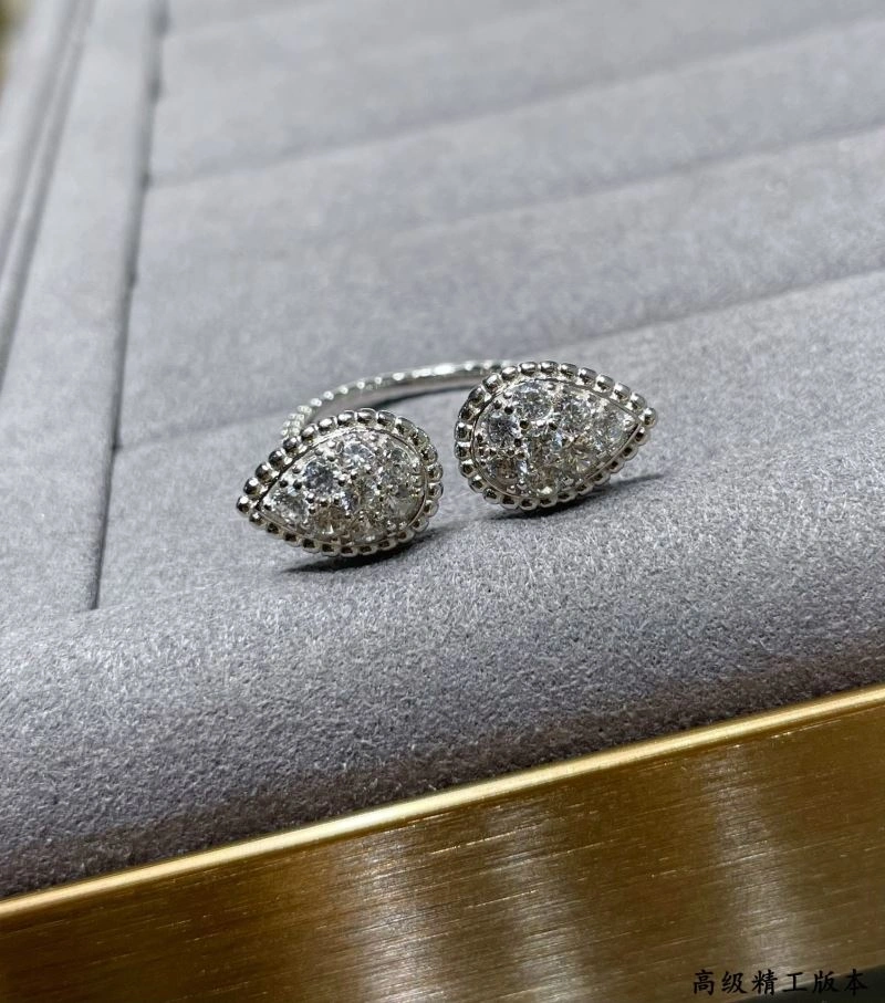 Soft Boucheron Rings 212348