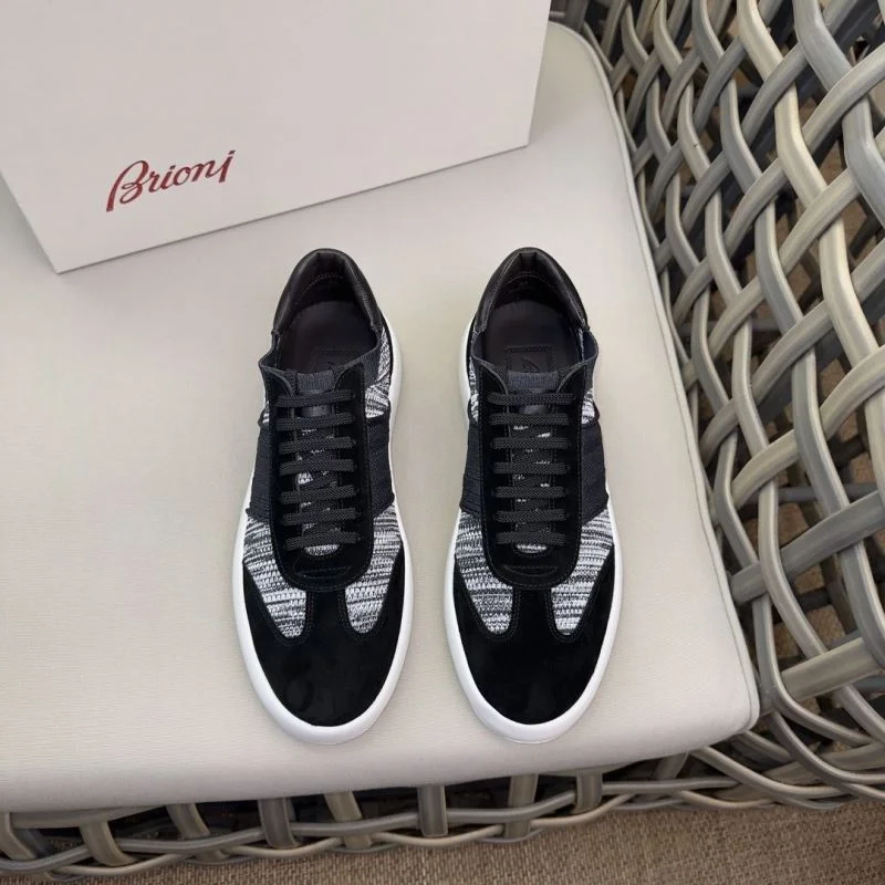 Versatile Brioni Shoes 6659